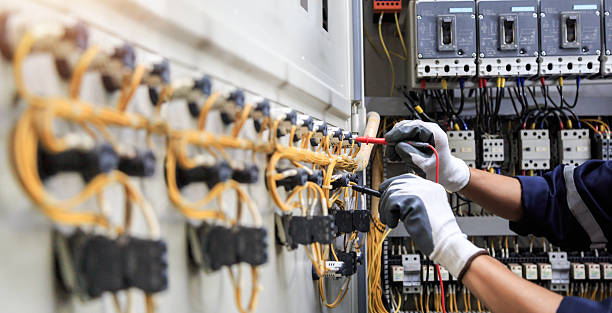 Professional Electrician technician working in Comstock Park, MI